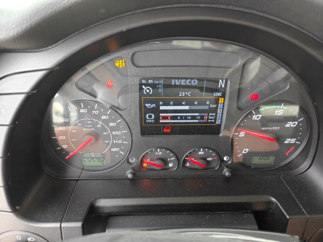 Μίσθωση IVECO Stralis AS440S46T/PLNG Intarder Klima Luftfeder ZV IVECO Stralis AS440S46T/PLNG Intarder Klima Luftfeder ZV: φωτογραφία 7 Μίσθωση IVECO Stralis AS440S46T/PLNG Intarder Klima Luftfeder ZV IVECO Stralis AS440S46T/PLNG Intarder Klima Luftfeder ZV: φωτογραφία 7