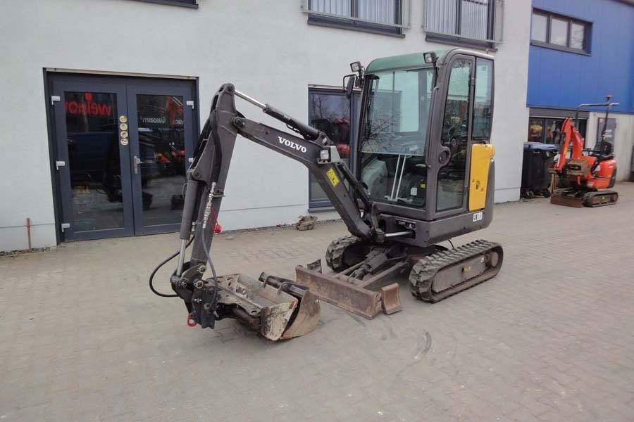 Volvo EC18D Löffelpaket - Μίνι εκσκαφέας: φωτογραφία 1 Volvo EC18D Löffelpaket - Μίνι εκσκαφέας: φωτογραφία 1