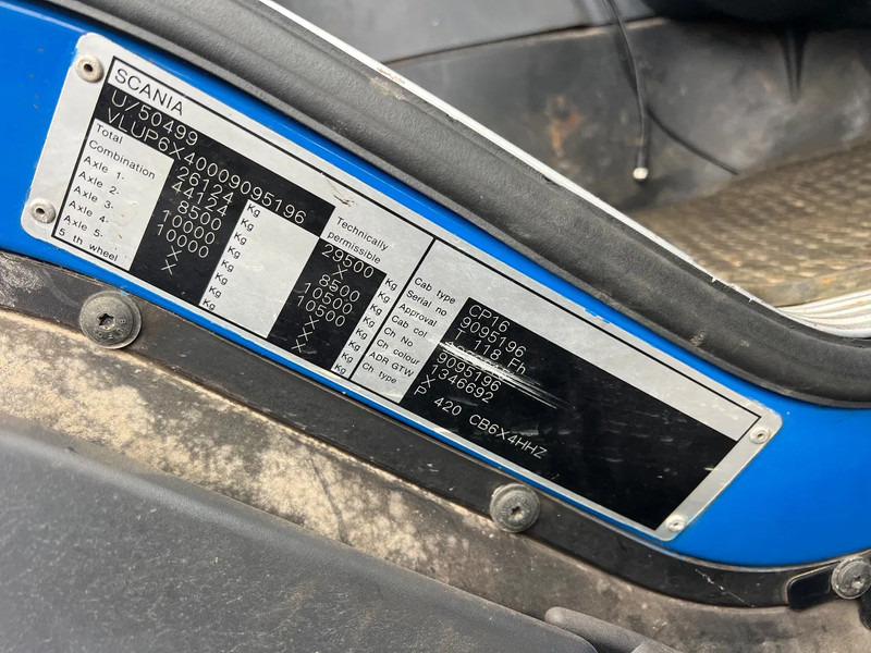 Φορτηγό φόρτωσης γάντζου Scania P420 Belgian truck**205.000km**Retarder full steel**: φωτογραφία 14 Φορτηγό φόρτωσης γάντζου Scania P420 Belgian truck**205.000km**Retarder full steel**: φωτογραφία 14