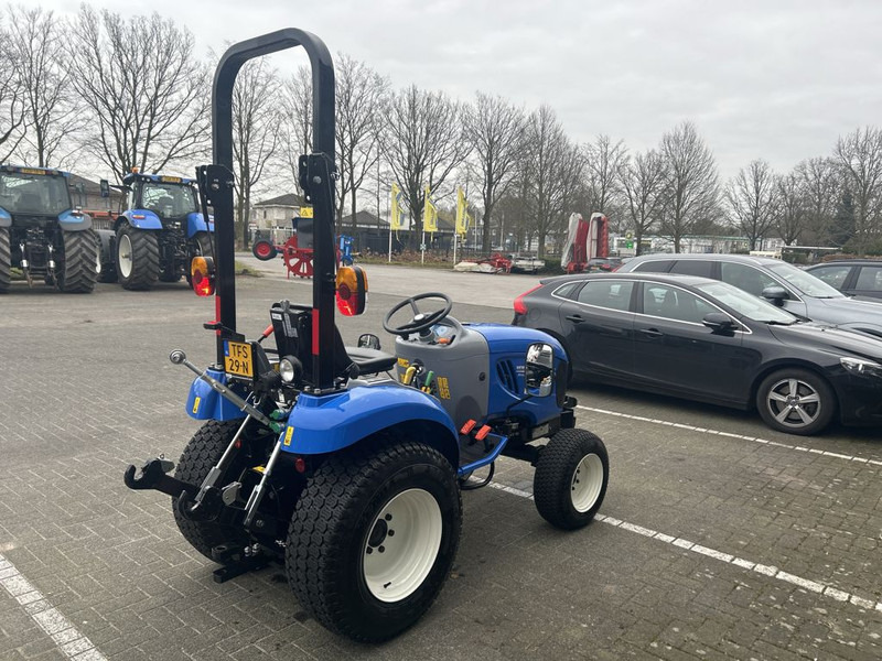 New Holland BOOMER 25 - Τρακτέρ: φωτογραφία 5 New Holland BOOMER 25 - Τρακτέρ: φωτογραφία 5