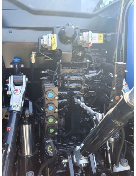 Νέα Τρακτέρ New Holland T6.180 DC: φωτογραφία 7