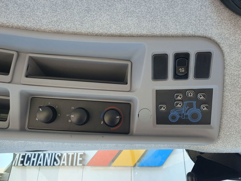 Νέα Τρακτέρ New Holland T6.180 DC: φωτογραφία 14