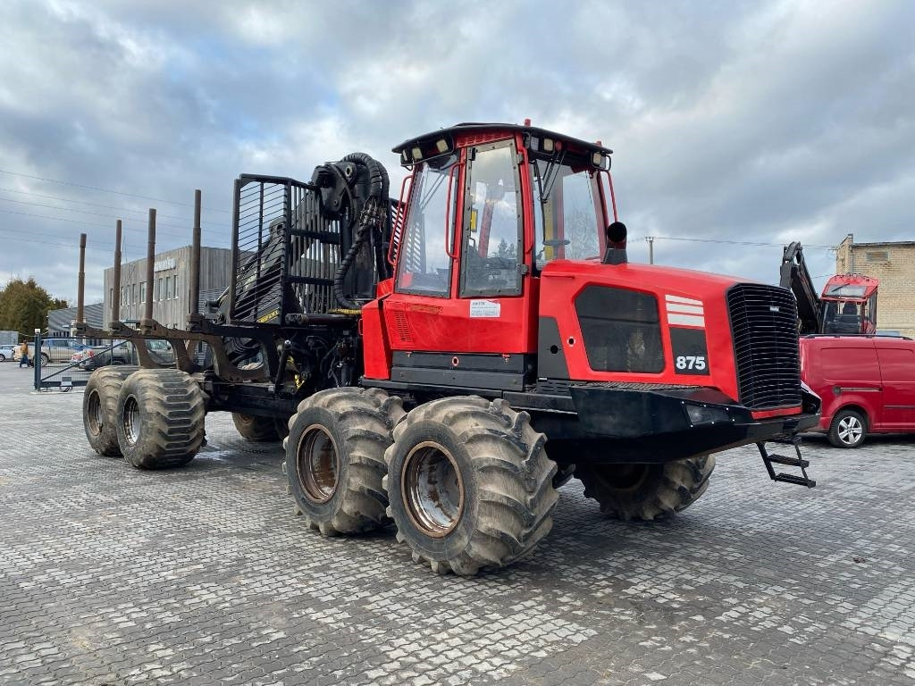 KOMATSU 875 - Λαστιχοφόρα προωθητικo - forwarder: φωτογραφία 2 KOMATSU 875 - Λαστιχοφόρα προωθητικo - forwarder: φωτογραφία 2