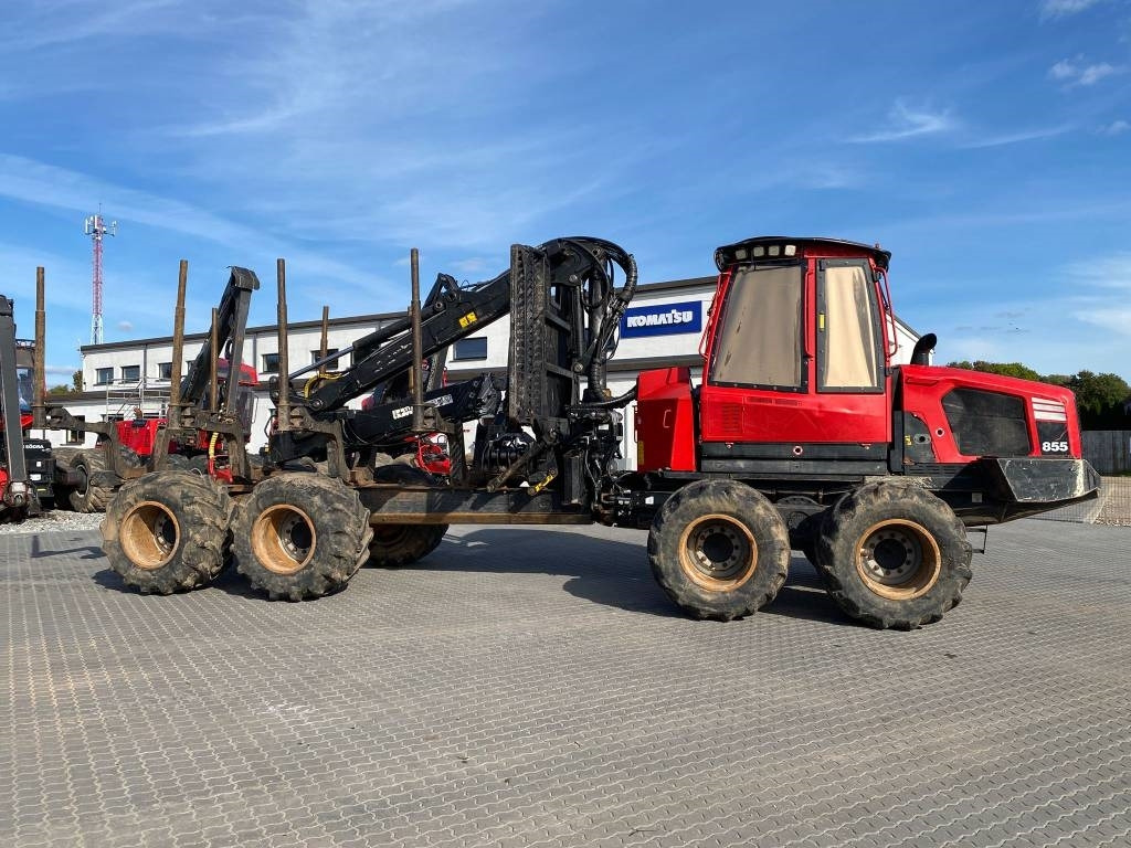 Komatsu 855 - Λαστιχοφόρα προωθητικo - forwarder: φωτογραφία 5 Komatsu 855 - Λαστιχοφόρα προωθητικo - forwarder: φωτογραφία 5