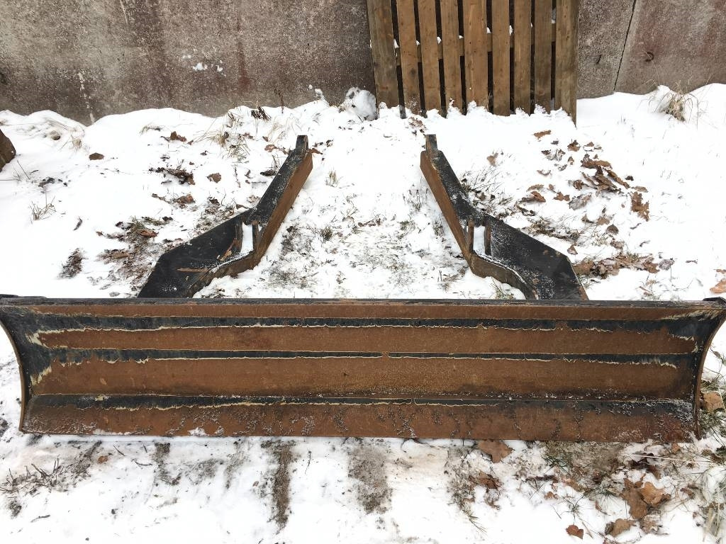 Komatsu Dozer blade - Ισοπεδωτής για Δασικά μηχανήματα: φωτογραφία 2 Komatsu Dozer blade - Ισοπεδωτής για Δασικά μηχανήματα: φωτογραφία 2