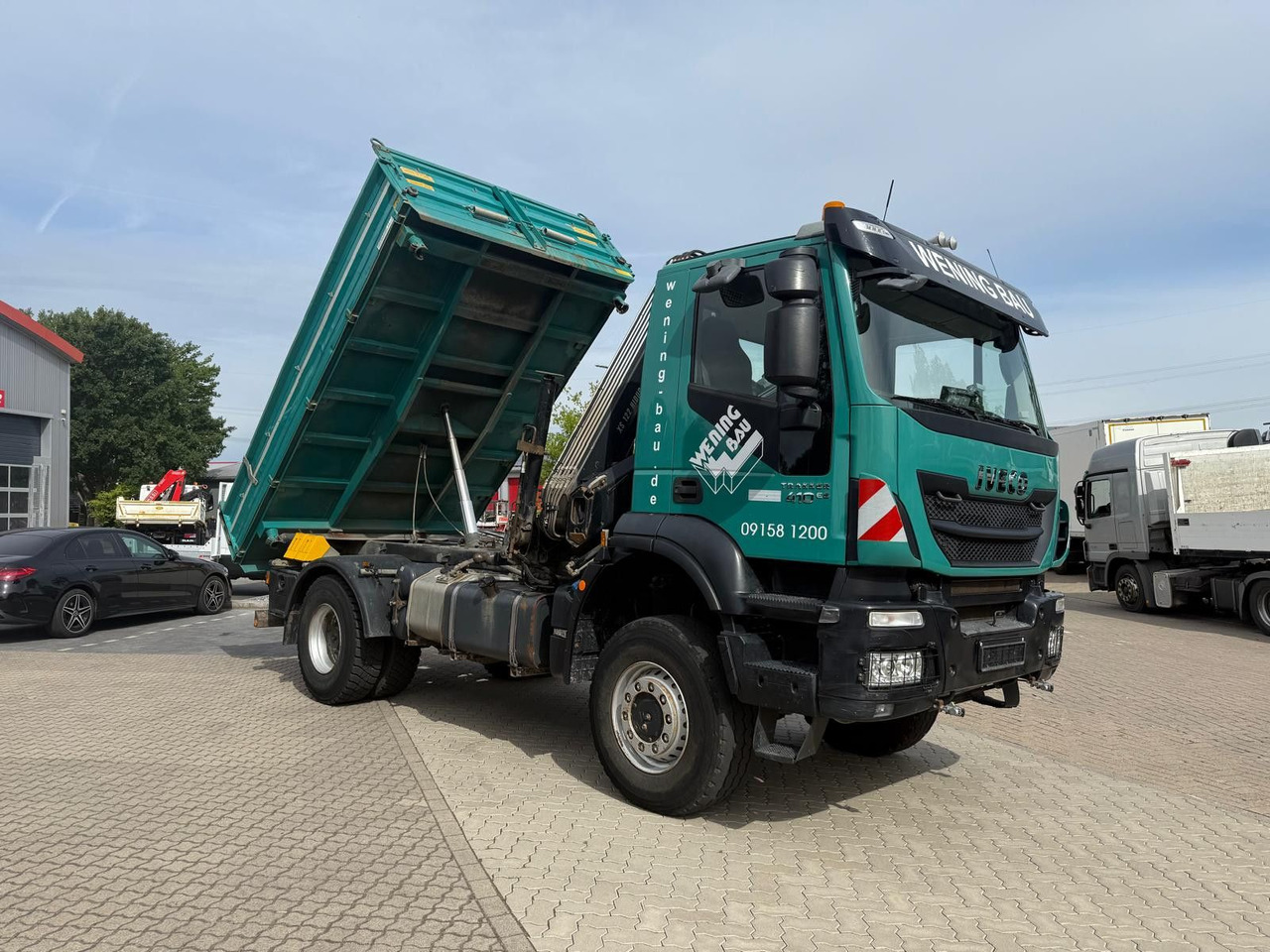 Iveco AD190 T/W Trakker 410 4x4 Allrad Kran KipperHIAB - Φορτηγό ανατρεπόμενο, Φορτηγό με γερανό: φωτογραφία 2 Iveco AD190 T/W Trakker 410 4x4 Allrad Kran KipperHIAB - Φορτηγό ανατρεπόμενο, Φορτηγό με γερανό: φωτογραφία 2