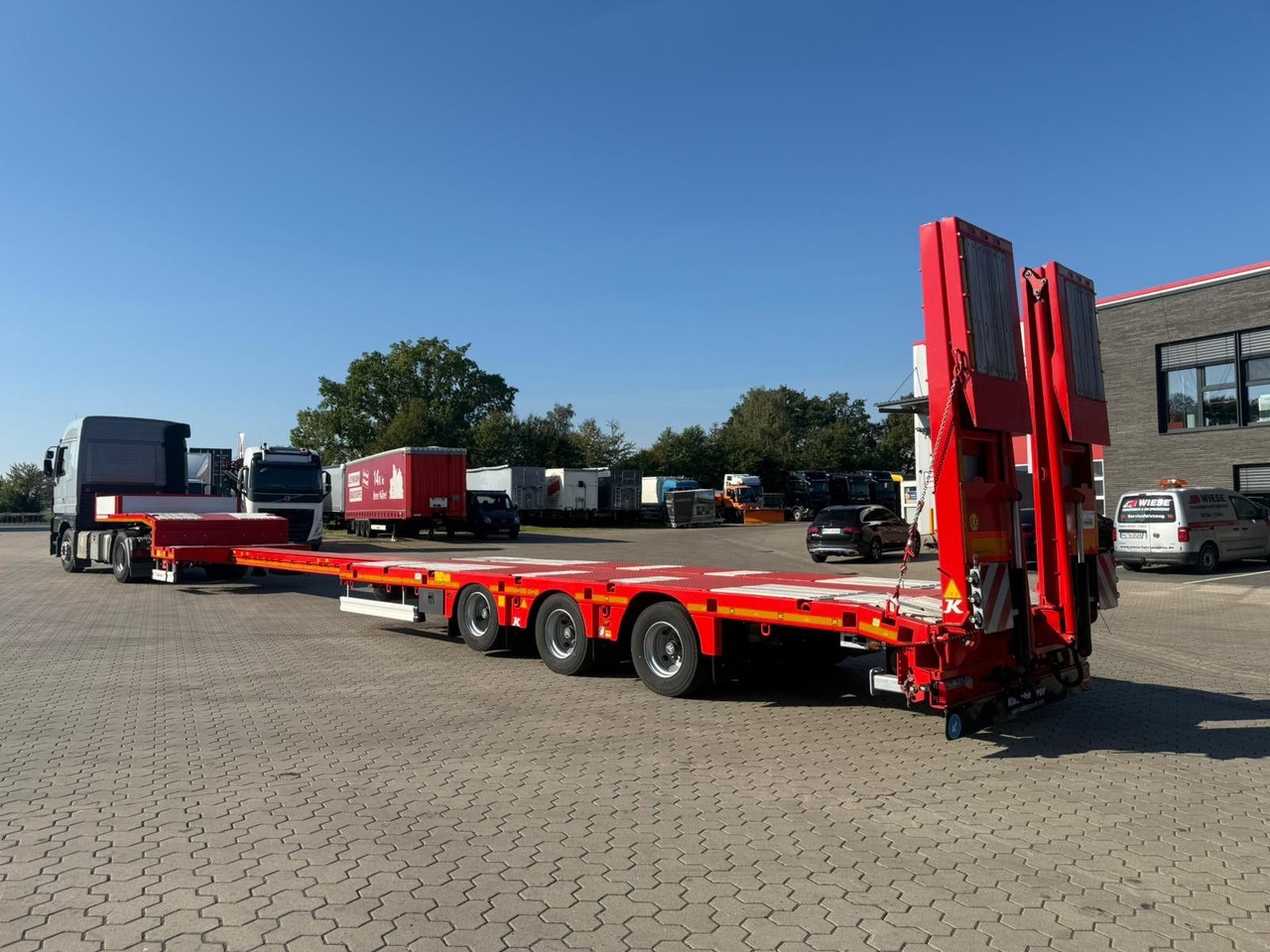 Kässbohrer K.SLA 3 / 1N-18/30 Ausziehbarer Tieflader - Επικαθήμενο με χαμηλό δάπεδο: φωτογραφία 4 Kässbohrer K.SLA 3 / 1N-18/30 Ausziehbarer Tieflader - Επικαθήμενο με χαμηλό δάπεδο: φωτογραφία 4