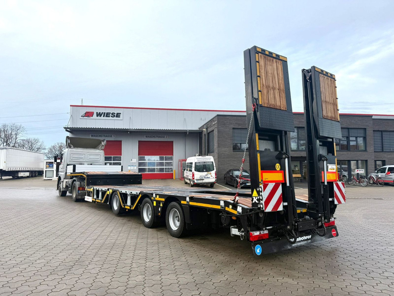 Kässbohrer SLAR3 Tele Tiefbett Radmulden metallisiert - Επικαθήμενο με χαμηλό δάπεδο: φωτογραφία 1 Kässbohrer SLAR3 Tele Tiefbett Radmulden metallisiert - Επικαθήμενο με χαμηλό δάπεδο: φωτογραφία 1