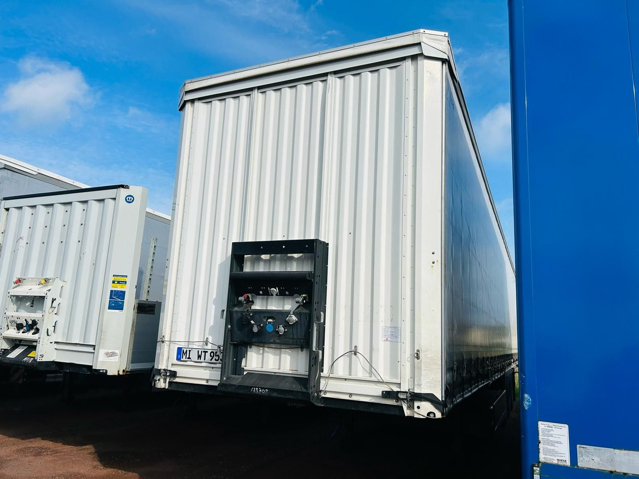 Kässbohrer Schiebeplanen Auflieger - Επικαθήμενο κουρτίνα: φωτογραφία 4 Kässbohrer Schiebeplanen Auflieger - Επικαθήμενο κουρτίνα: φωτογραφία 4