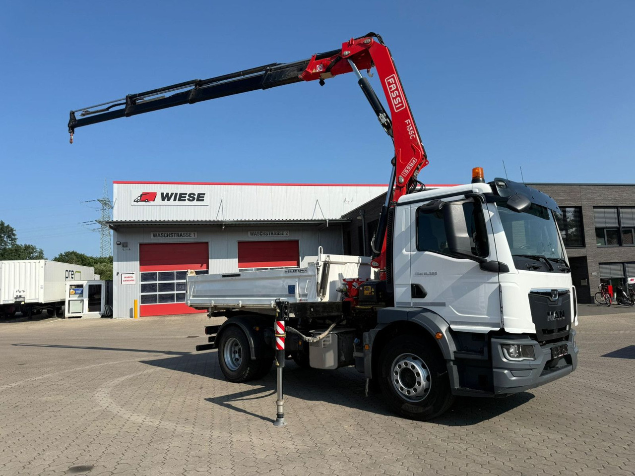 MAN TGM 18.320 4x2 BB mit Fassi F135 Kipper Kran - Φορτηγό ανατρεπόμενο, Φορτηγό με γερανό: φωτογραφία 1 MAN TGM 18.320 4x2 BB mit Fassi F135 Kipper Kran - Φορτηγό ανατρεπόμενο, Φορτηγό με γερανό: φωτογραφία 1