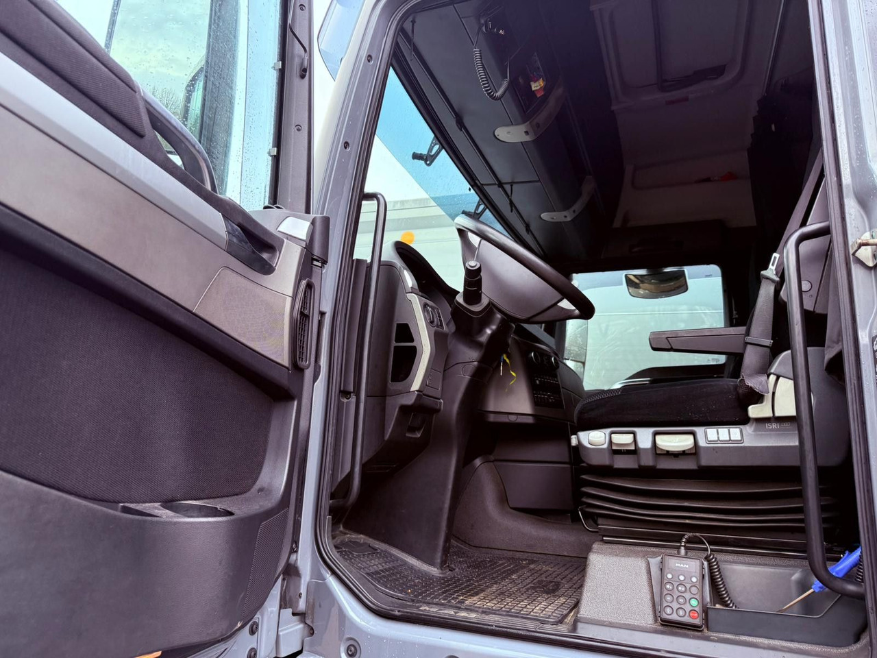 MAN TGX 18.440 LL Volumen LKW mit Staplerhalterung MAN TGX 18.440 LL Volumen LKW mit Staplerhalterung - Φορτηγό μουσαμάς: φωτογραφία 5 MAN TGX 18.440 LL Volumen LKW mit Staplerhalterung MAN TGX 18.440 LL Volumen LKW mit Staplerhalterung - Φορτηγό μουσαμάς: φωτογραφία 5