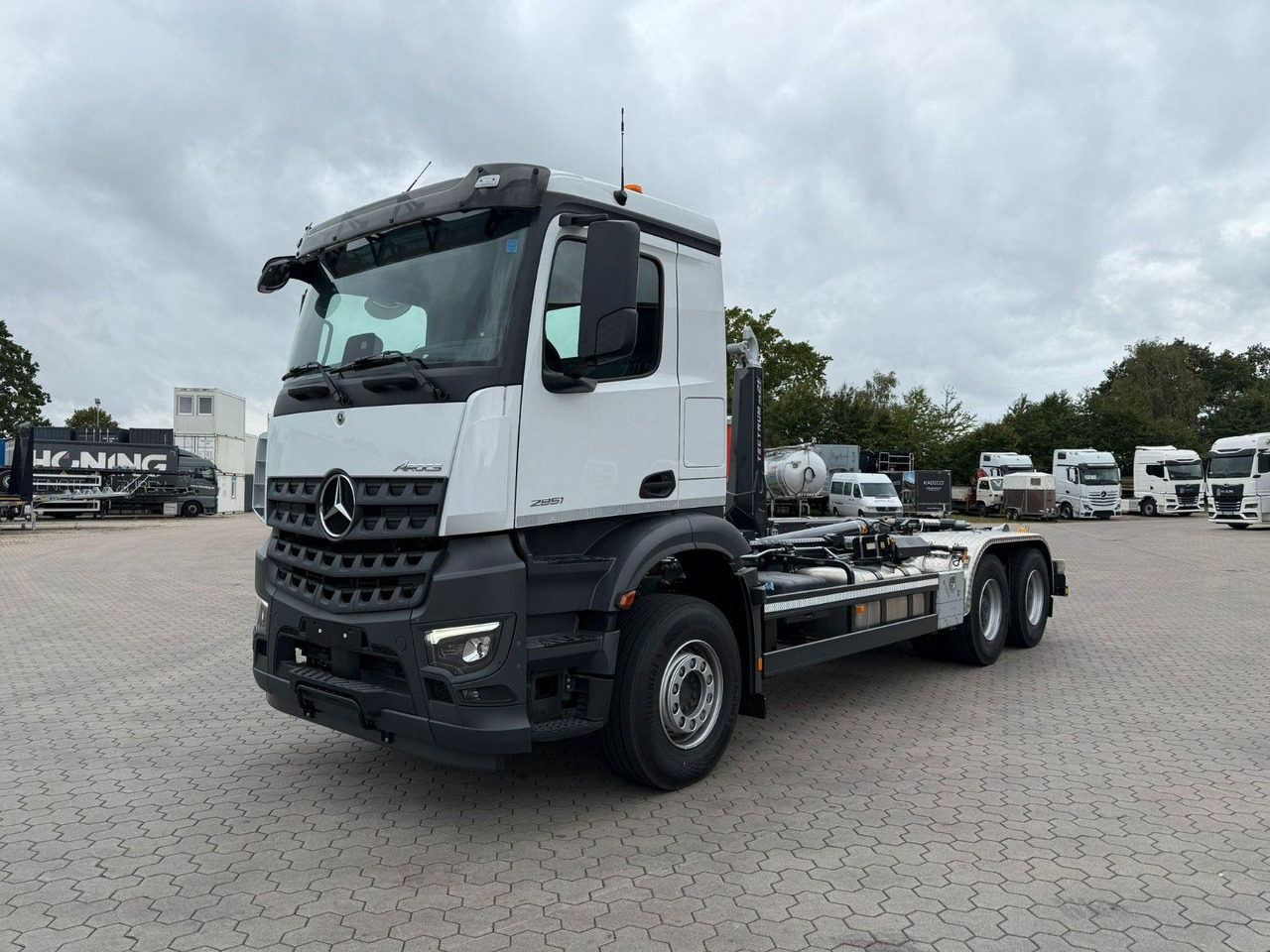 Mercedes-Benz Arocs 5 2651L 6 x4 Meiller RS 2170 - Φορτηγό φόρτωσης γάντζου: φωτογραφία 3 Mercedes-Benz Arocs 5 2651L 6 x4 Meiller RS 2170 - Φορτηγό φόρτωσης γάντζου: φωτογραφία 3