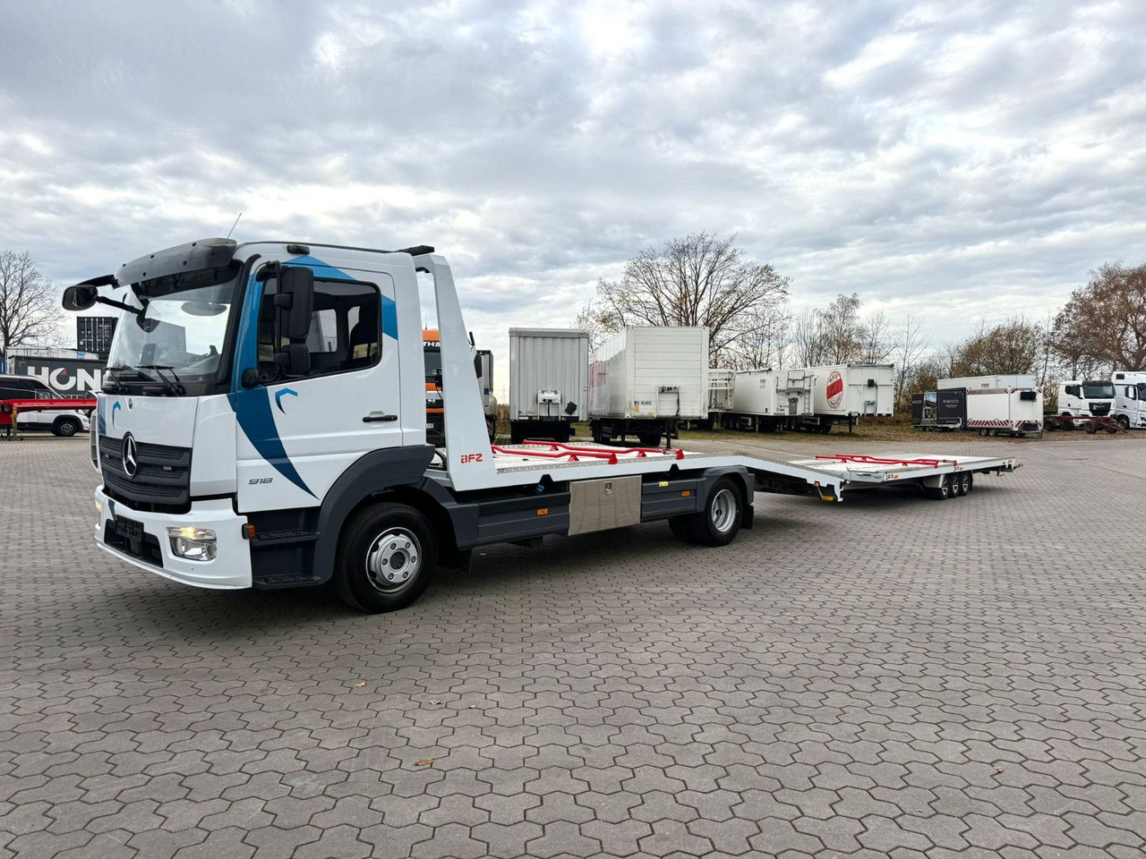 Mercedes-Benz Atego 918L Autotransporter mit BFZ Anhänger - Φορτηγό αυτοκινητάμαξα: φωτογραφία 4 Mercedes-Benz Atego 918L Autotransporter mit BFZ Anhänger - Φορτηγό αυτοκινητάμαξα: φωτογραφία 4