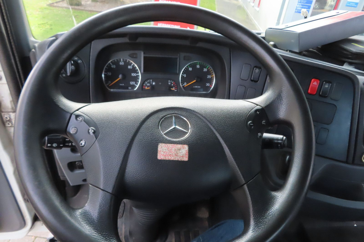 Φορτηγό με γερανό Mercedes-Benz Axor  1833 L - Glastransporter Kran Palfinger: φωτογραφία 8