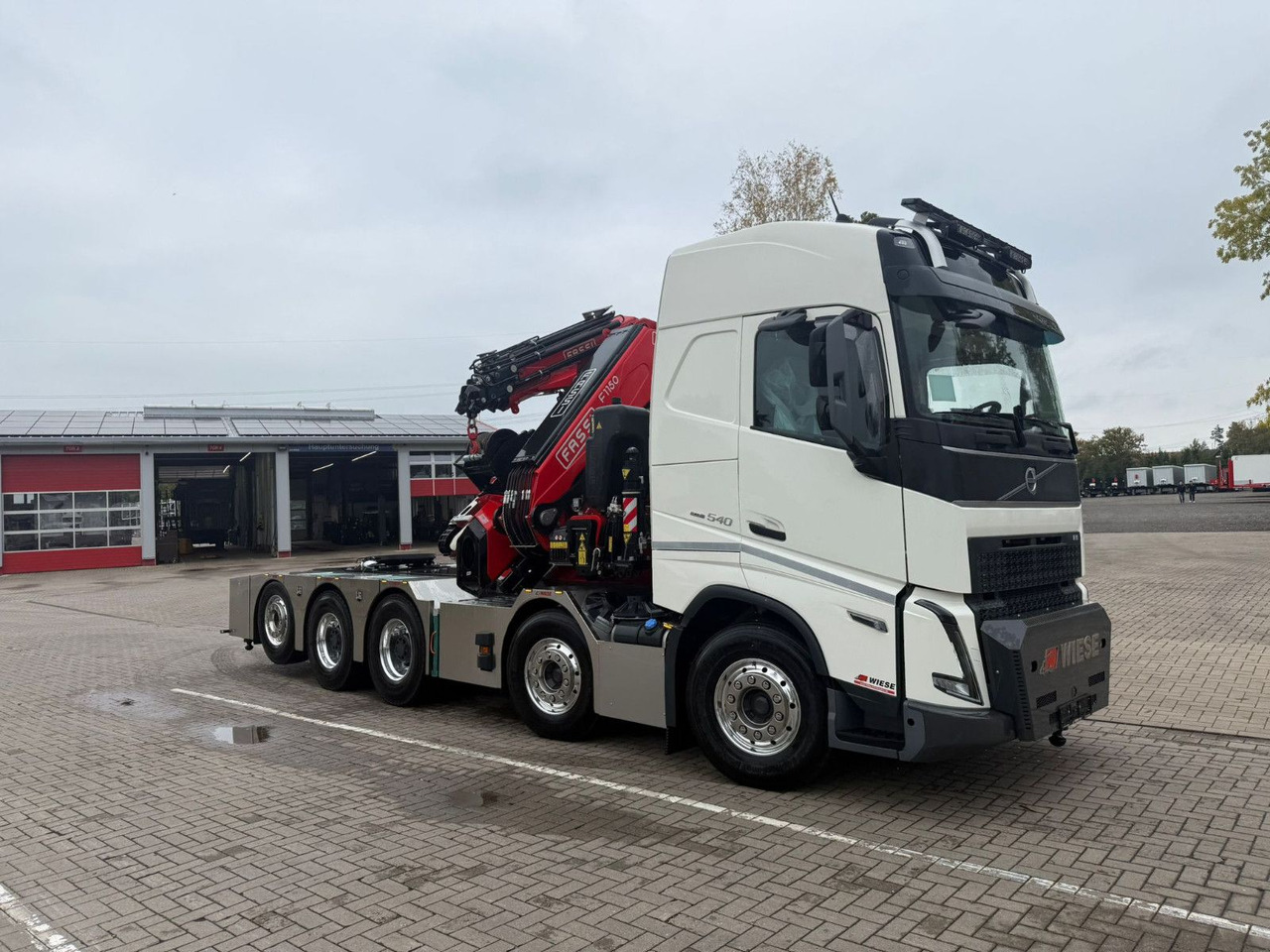 Volvo FH540 10x4 mit F1150 Ladekran, Sattelzugmaschine - Φορτηγό με ανοιχτή καρότσα, Φορτηγό με γερανό: φωτογραφία 1 Volvo FH540 10x4 mit F1150 Ladekran, Sattelzugmaschine - Φορτηγό με ανοιχτή καρότσα, Φορτηγό με γερανό: φωτογραφία 1