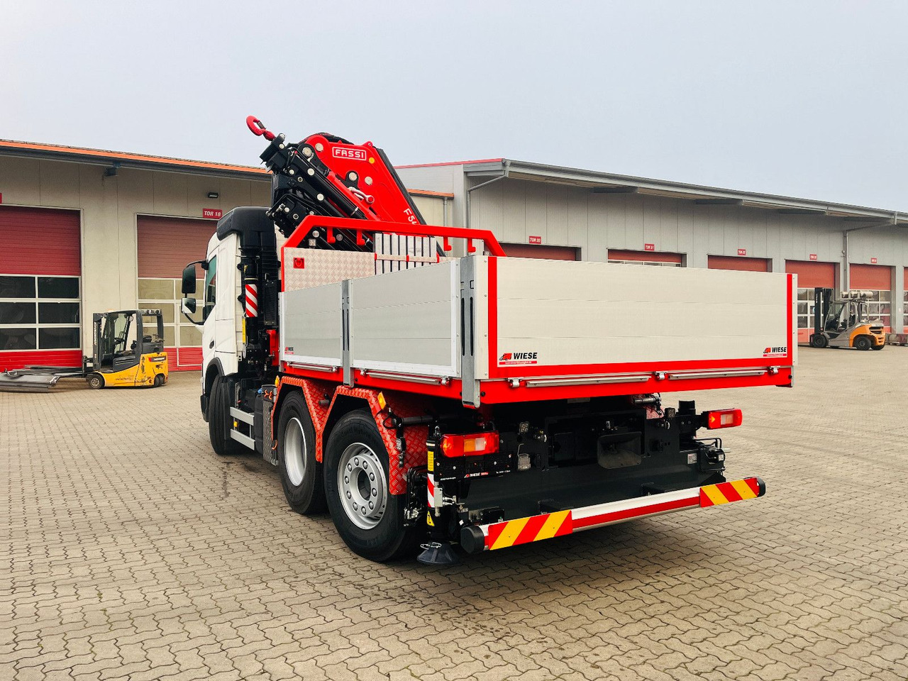 Volvo FMX 540 6x2 mit F545RA.2.28 - Φορτηγό με γερανό: φωτογραφία 3 Volvo FMX 540 6x2 mit F545RA.2.28 - Φορτηγό με γερανό: φωτογραφία 3