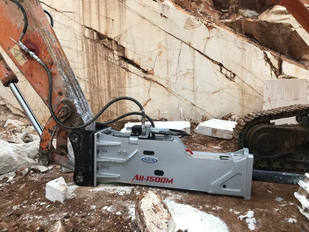AJCE AB1500M 4400kg HAMMER/ ROCKBREAKER - Υδραυλικό σφυρί για Κατασκευή μηχανήματα: φωτογραφία 2 AJCE AB1500M 4400kg HAMMER/ ROCKBREAKER - Υδραυλικό σφυρί για Κατασκευή μηχανήματα: φωτογραφία 2