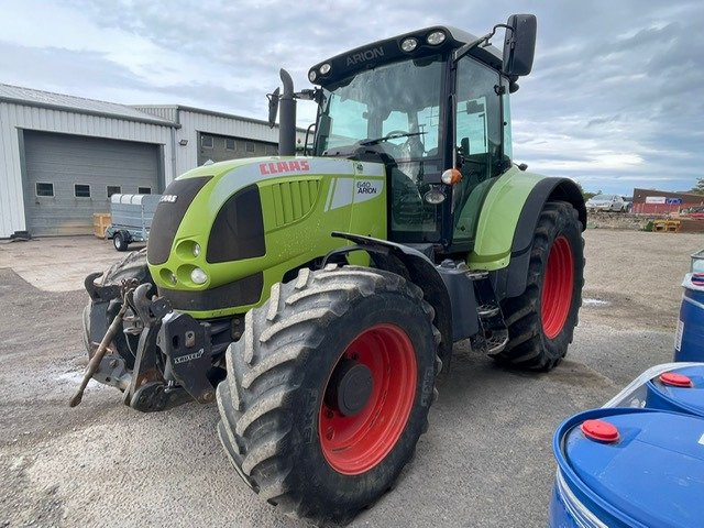 Claas Arion 640 - Τρακτέρ: φωτογραφία 1 Claas Arion 640 - Τρακτέρ: φωτογραφία 1