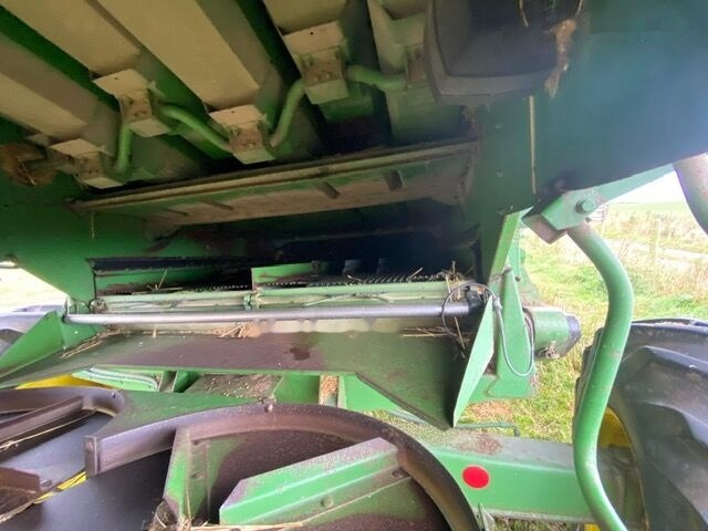 John Deere 2266 - Θεριζοαλωνιστική μηχανή: φωτογραφία 2 John Deere 2266 - Θεριζοαλωνιστική μηχανή: φωτογραφία 2