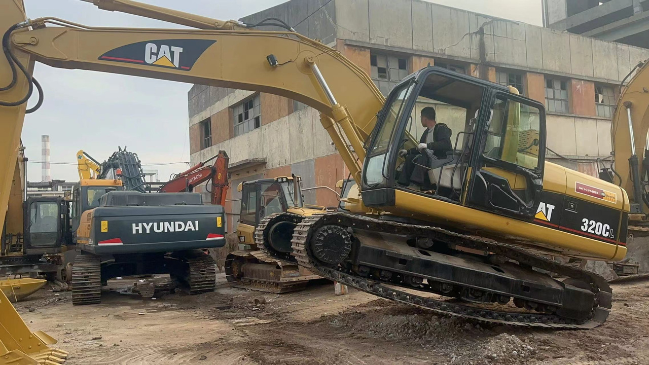 CATERPILLAR 320C 320B 320BL 325B - Ερπυστριοφόρος εκσκαφέας: φωτογραφία 2 CATERPILLAR 320C 320B 320BL 325B - Ερπυστριοφόρος εκσκαφέας: φωτογραφία 2