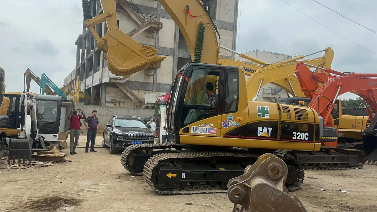 CATERPILLAR 320CL - Ερπυστριοφόρος εκσκαφέας: φωτογραφία 4 CATERPILLAR 320CL - Ερπυστριοφόρος εκσκαφέας: φωτογραφία 4