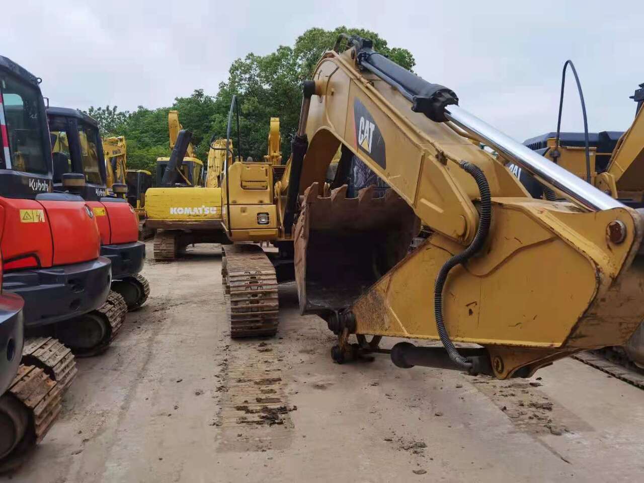 CATERPILLAR 320CL - Ερπυστριοφόρος εκσκαφέας: φωτογραφία 3 CATERPILLAR 320CL - Ερπυστριοφόρος εκσκαφέας: φωτογραφία 3