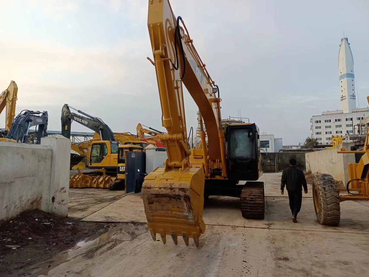 CATERPILLAR 320CL - Ερπυστριοφόρος εκσκαφέας: φωτογραφία 2 CATERPILLAR 320CL - Ερπυστριοφόρος εκσκαφέας: φωτογραφία 2