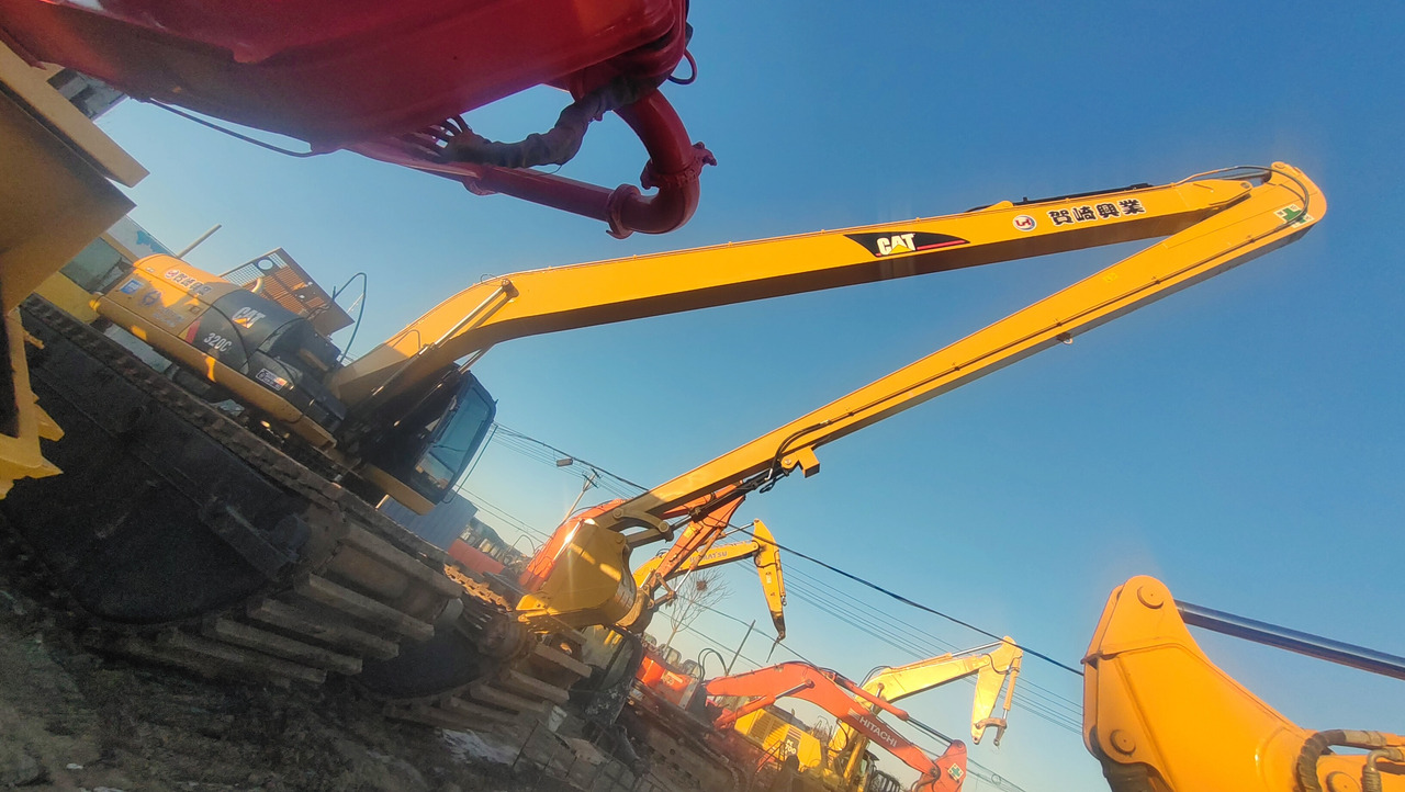 CATERPILLAR 320C - Πλωτός εκσκαφέας: φωτογραφία 3 CATERPILLAR 320C - Πλωτός εκσκαφέας: φωτογραφία 3