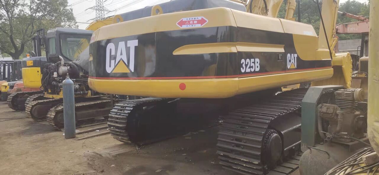 CATERPILLAR 325B - Ερπυστριοφόρος εκσκαφέας: φωτογραφία 1 CATERPILLAR 325B - Ερπυστριοφόρος εκσκαφέας: φωτογραφία 1