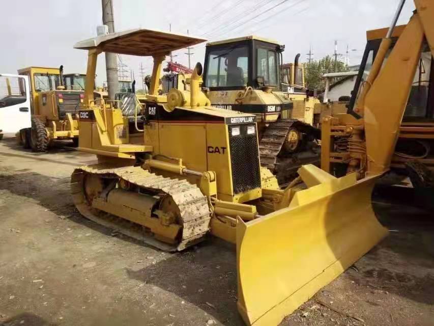 CATERPILLAR D3C - Μπουλντόζα: φωτογραφία 4 CATERPILLAR D3C - Μπουλντόζα: φωτογραφία 4