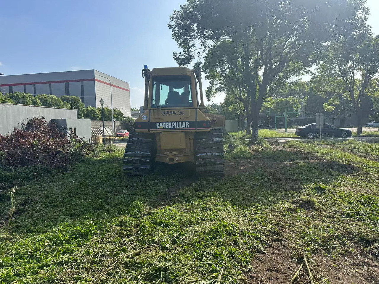 CATERPILLAR D5N - Μπουλντόζα: φωτογραφία 3 CATERPILLAR D5N - Μπουλντόζα: φωτογραφία 3