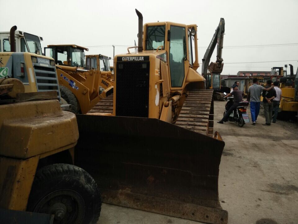 CATERPILLAR D5N - Μπουλντόζα: φωτογραφία 2 CATERPILLAR D5N - Μπουλντόζα: φωτογραφία 2