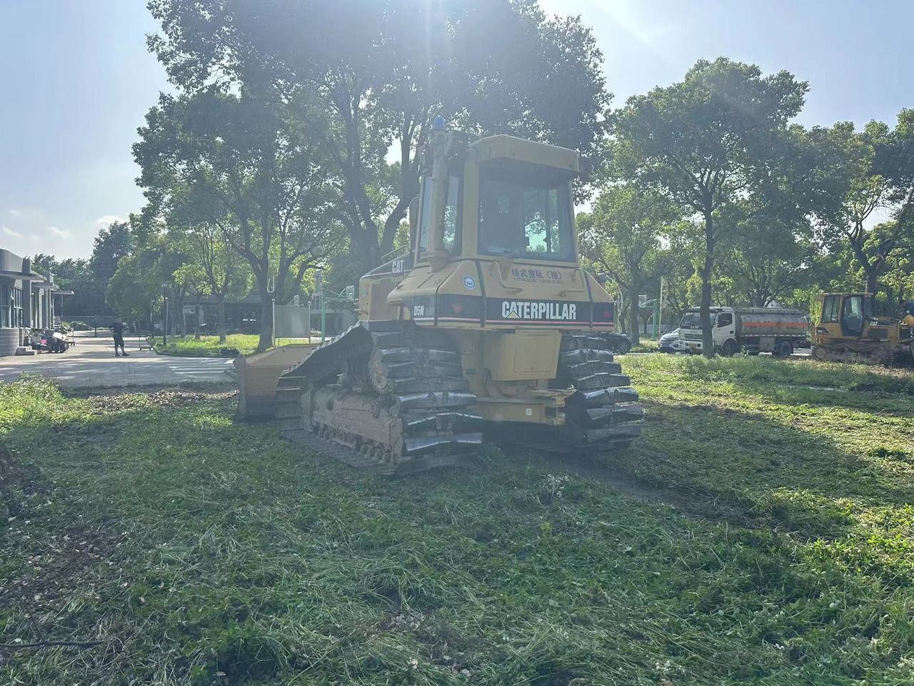 CATERPILLAR D5N - Μπουλντόζα: φωτογραφία 5 CATERPILLAR D5N - Μπουλντόζα: φωτογραφία 5