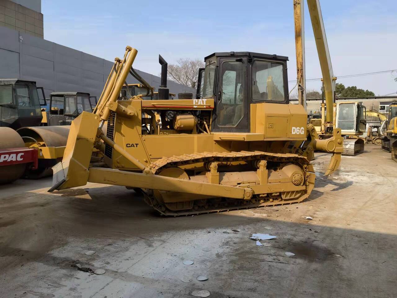 CATERPILLAR D6G - Μπουλντόζα: φωτογραφία 1 CATERPILLAR D6G - Μπουλντόζα: φωτογραφία 1