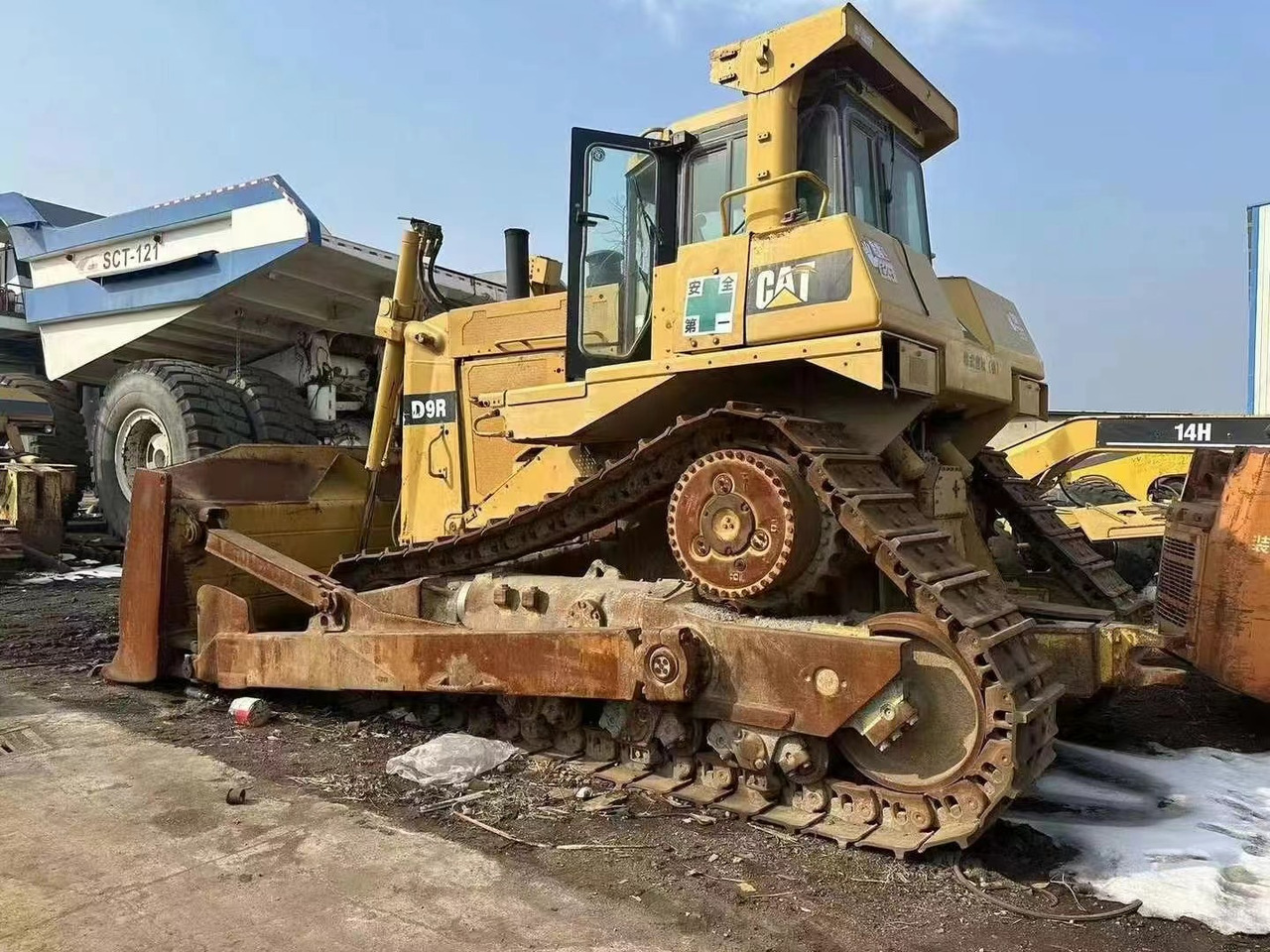 CATERPILLAR D9R - Μπουλντόζα: φωτογραφία 2 CATERPILLAR D9R - Μπουλντόζα: φωτογραφία 2