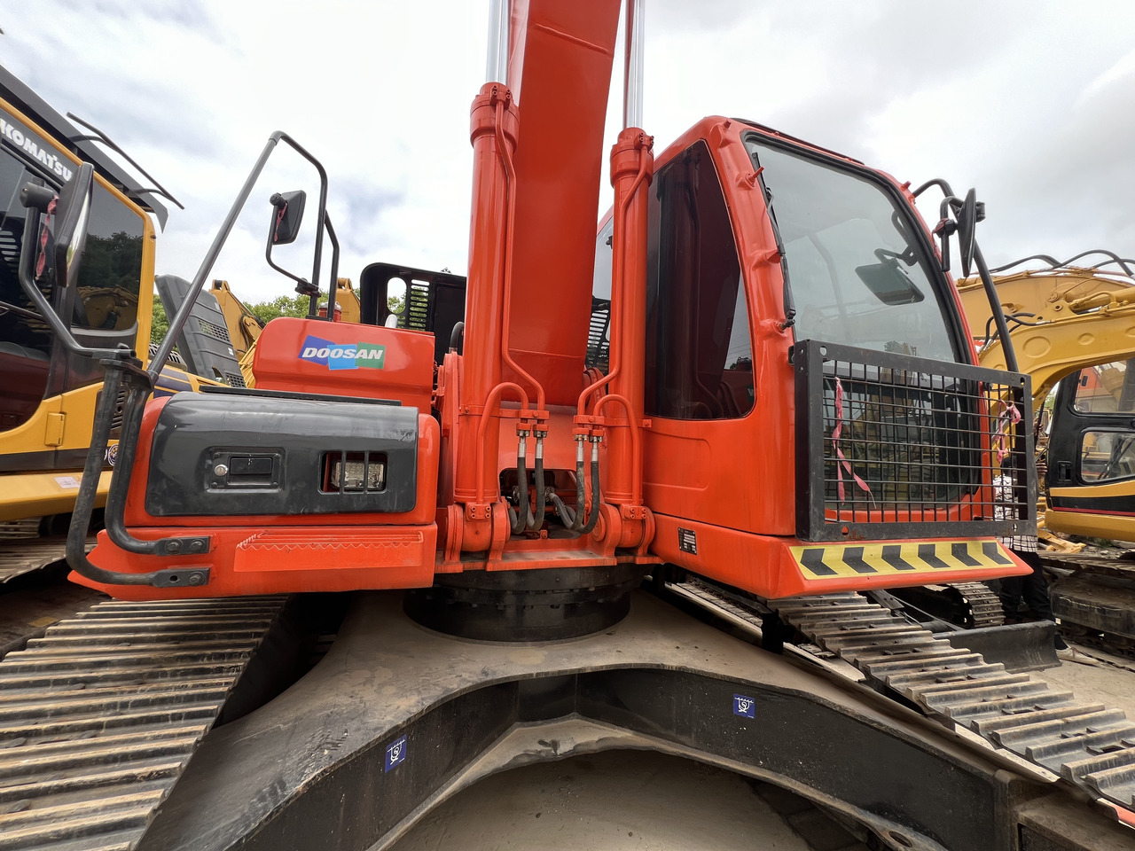 DOOSAN DX300 LC-7 - Ερπυστριοφόρος εκσκαφέας: φωτογραφία 4 DOOSAN DX300 LC-7 - Ερπυστριοφόρος εκσκαφέας: φωτογραφία 4
