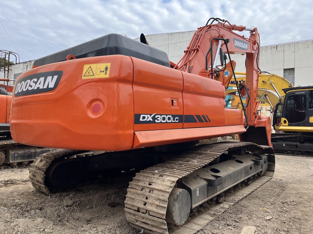 DOOSAN DX300 - Ερπυστριοφόρος εκσκαφέας: φωτογραφία 3 DOOSAN DX300 - Ερπυστριοφόρος εκσκαφέας: φωτογραφία 3