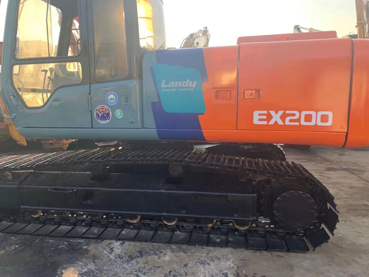 HITACHI EX200-2 - Ερπυστριοφόρος εκσκαφέας: φωτογραφία 5 HITACHI EX200-2 - Ερπυστριοφόρος εκσκαφέας: φωτογραφία 5