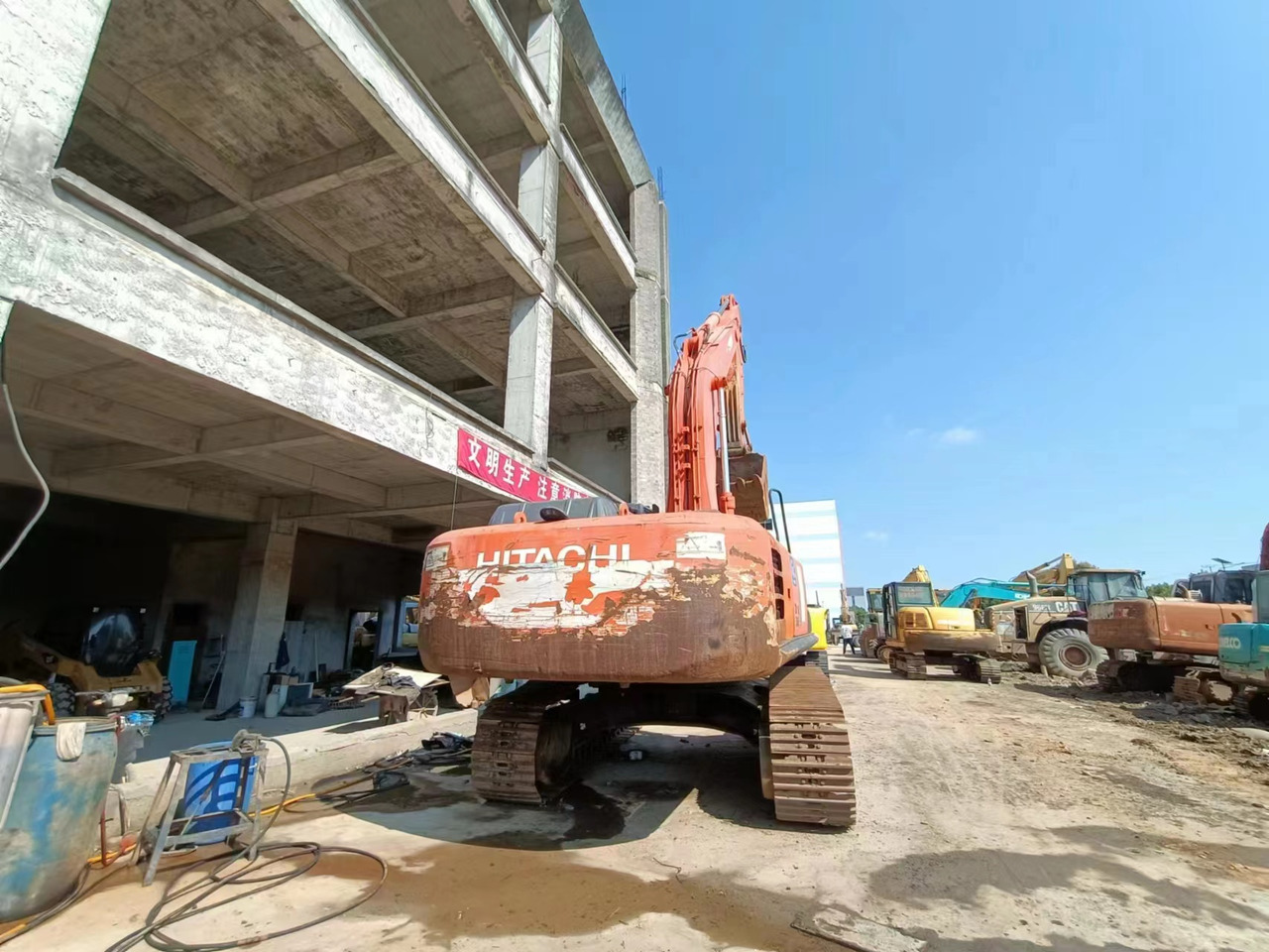 HITACHI ZX360H - Ερπυστριοφόρος εκσκαφέας: φωτογραφία 3 HITACHI ZX360H - Ερπυστριοφόρος εκσκαφέας: φωτογραφία 3