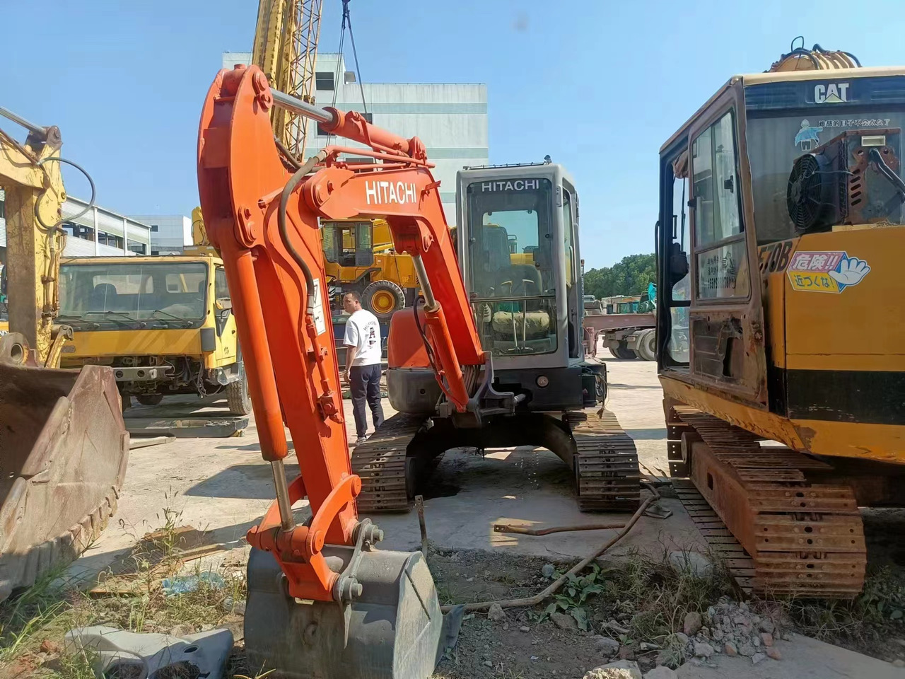 HITACHI ZX40U - Ερπυστριοφόρος εκσκαφέας: φωτογραφία 2 HITACHI ZX40U - Ερπυστριοφόρος εκσκαφέας: φωτογραφία 2