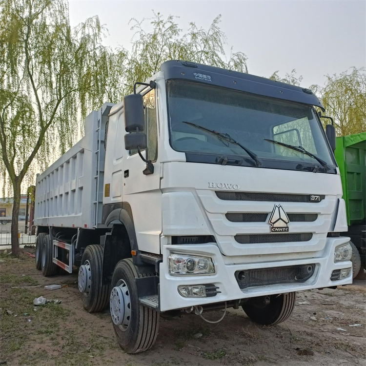 HOWO HOWO 8x4 371-White Tipper - Φορτηγό ανατρεπόμενο: φωτογραφία 5 HOWO HOWO 8x4 371-White Tipper - Φορτηγό ανατρεπόμενο: φωτογραφία 5