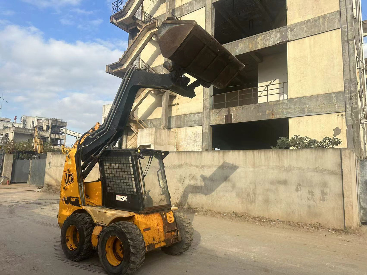 JCB 185 - Φορτωτής πλάγιας ολίσθησης: φωτογραφία 3 JCB 185 - Φορτωτής πλάγιας ολίσθησης: φωτογραφία 3