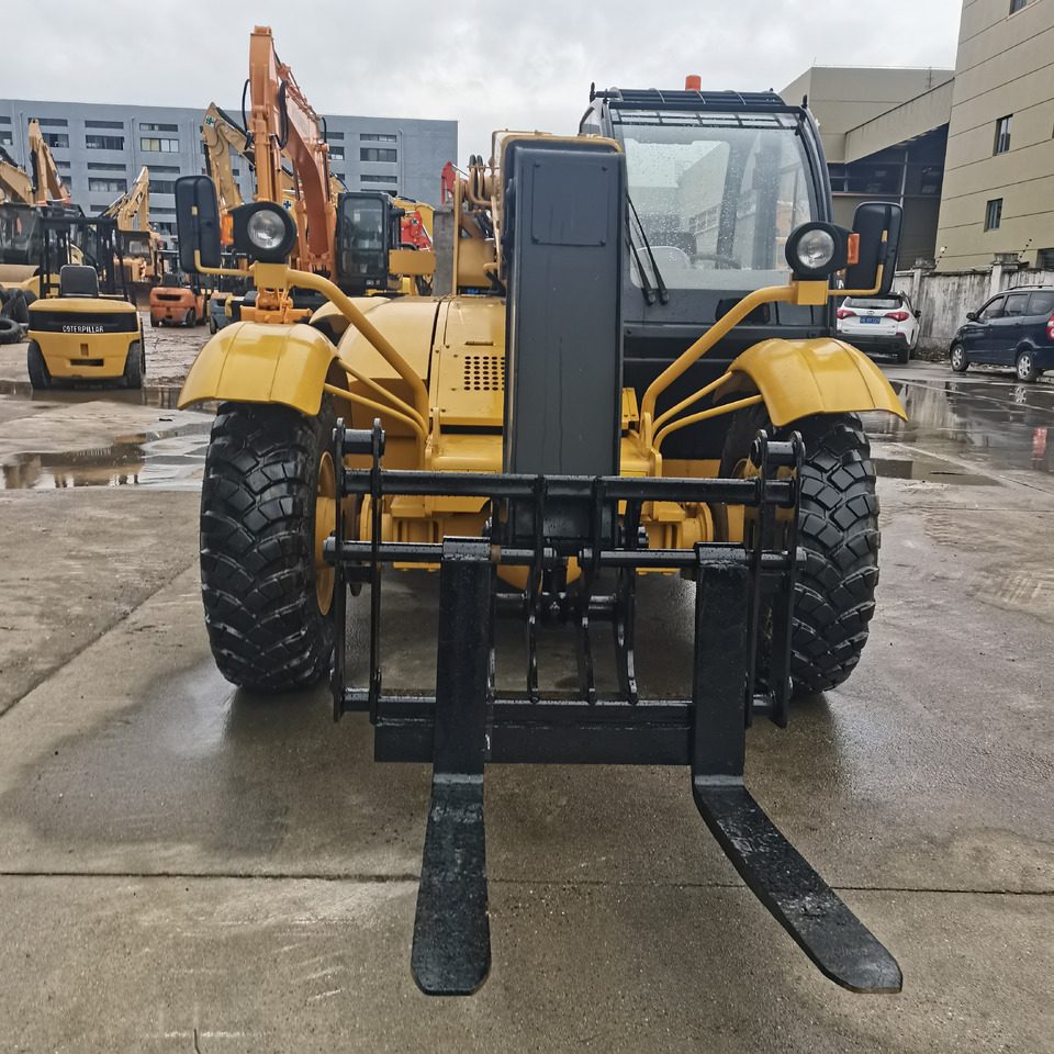 JCB 535 - Τηλεσκοπικός φορτωτής: φωτογραφία 5 JCB 535 - Τηλεσκοπικός φορτωτής: φωτογραφία 5