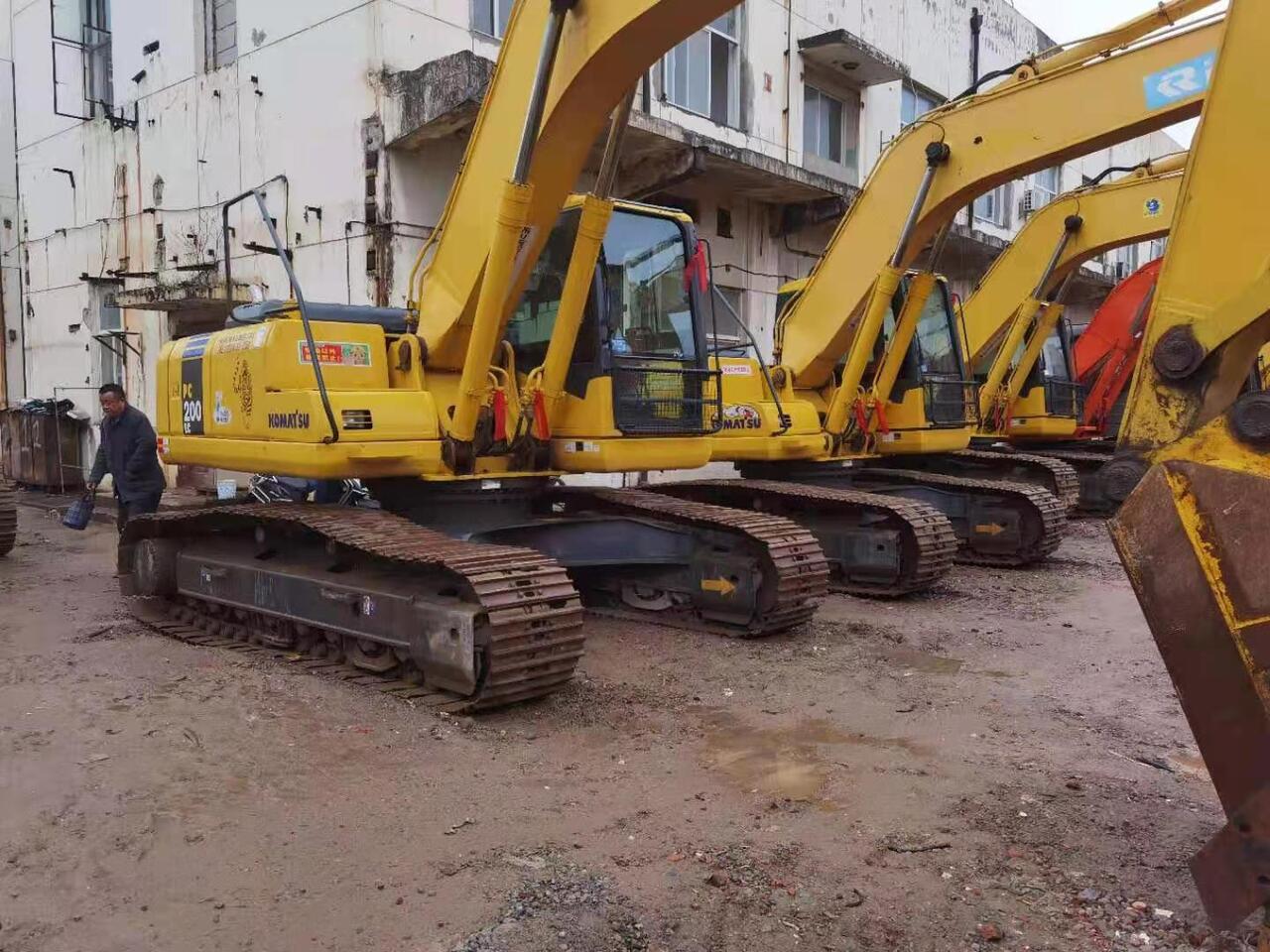 KOMATSU PC200-7 - Ερπυστριοφόρος εκσκαφέας: φωτογραφία 4 KOMATSU PC200-7 - Ερπυστριοφόρος εκσκαφέας: φωτογραφία 4