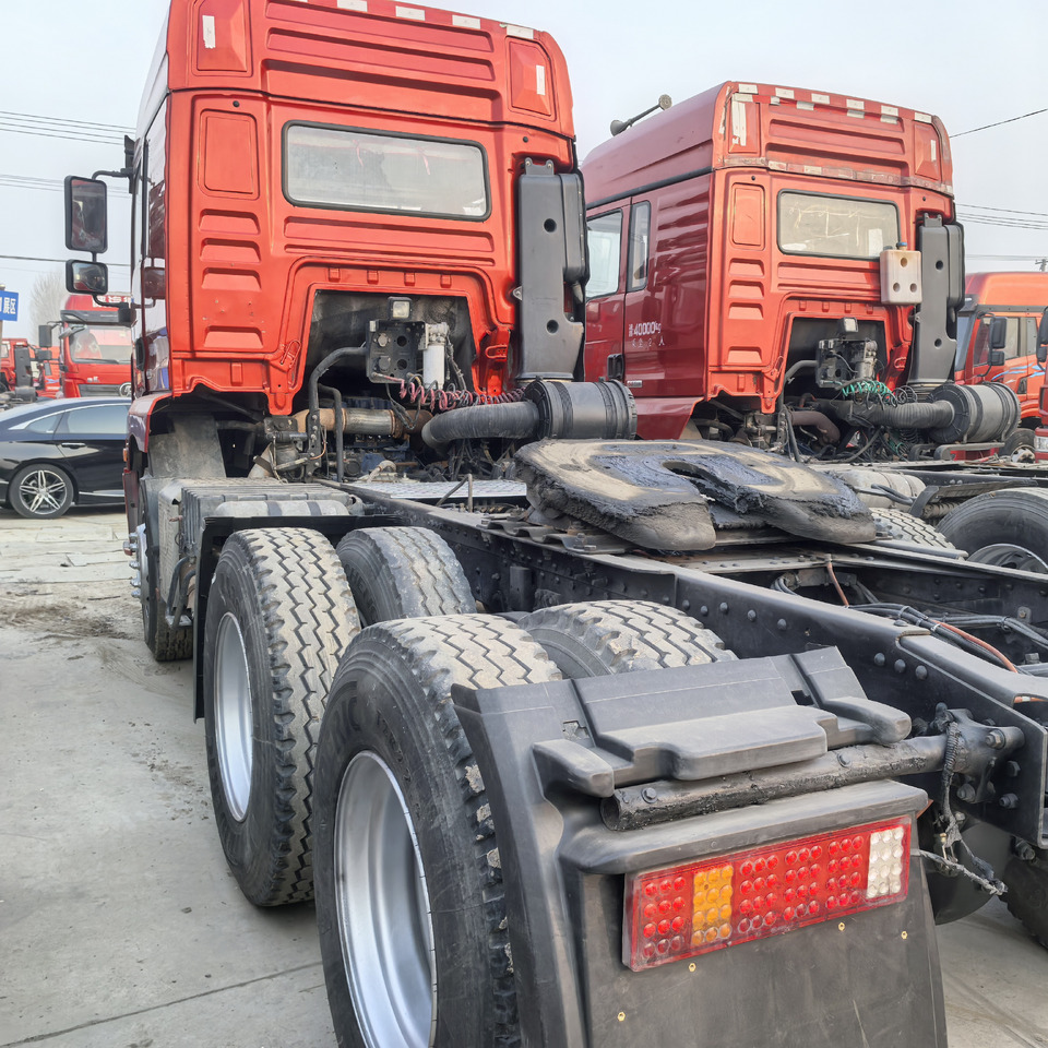 Shacman M3000 6x4 - Τράκτορας: φωτογραφία 3 Shacman M3000 6x4 - Τράκτορας: φωτογραφία 3