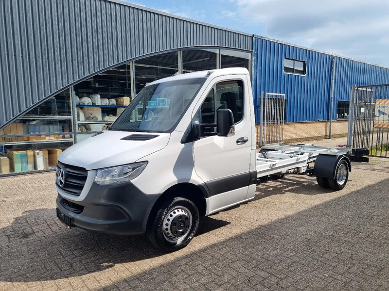Mercedes-Benz Sprinter 516 CDI Chassis Cabine 4.33 WB GVW 3500 kg Euro 6 - Μικρό φορτηγό με καρότσα: φωτογραφία 4 Mercedes-Benz Sprinter 516 CDI Chassis Cabine 4.33 WB GVW 3500 kg Euro 6 - Μικρό φορτηγό με καρότσα: φωτογραφία 4