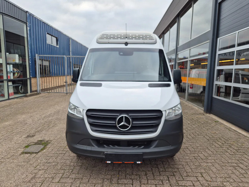 Mercedes-Benz Sprinter 519 CDI/ Kuhlwagen/ L3H2/ TK V300 MAX/ EURO 6E - Επαγγελματικό αυτοκίνητο ψυγείο: φωτογραφία 4 Mercedes-Benz Sprinter 519 CDI/ Kuhlwagen/ L3H2/ TK V300 MAX/ EURO 6E - Επαγγελματικό αυτοκίνητο ψυγείο: φωτογραφία 4