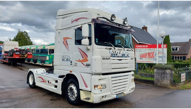 DAF XF 105.410 Retarder - Τράκτορας: φωτογραφία 2 DAF XF 105.410 Retarder - Τράκτορας: φωτογραφία 2