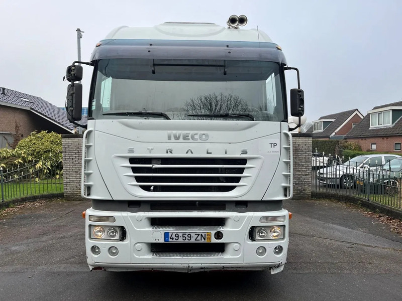 Iveco Stralis 440.48 MANUAL ZF GEARBOX ORIGINAL LOW MILEAGE - Τράκτορας: φωτογραφία 2 Iveco Stralis 440.48 MANUAL ZF GEARBOX ORIGINAL LOW MILEAGE - Τράκτορας: φωτογραφία 2