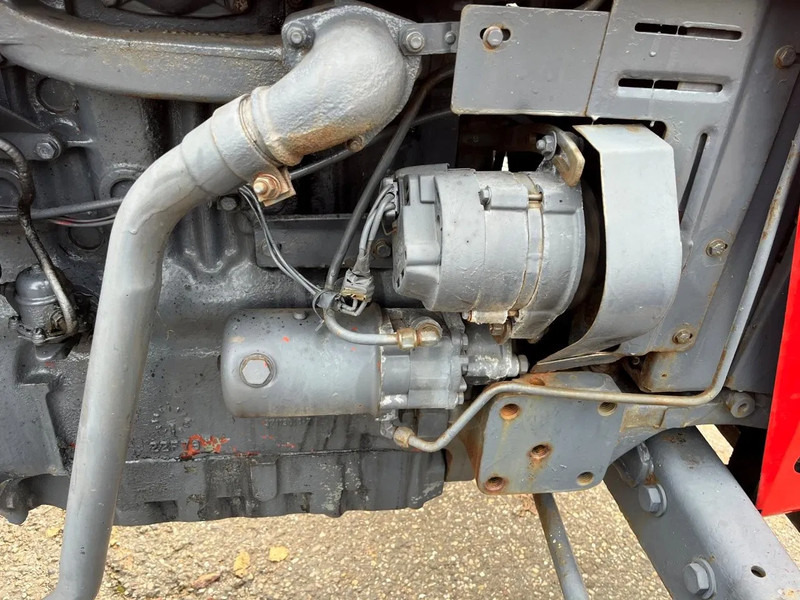 Massey Ferguson 265 MF 265 4x2 tractor - Τρακτέρ: φωτογραφία 3 Massey Ferguson 265 MF 265 4x2 tractor - Τρακτέρ: φωτογραφία 3